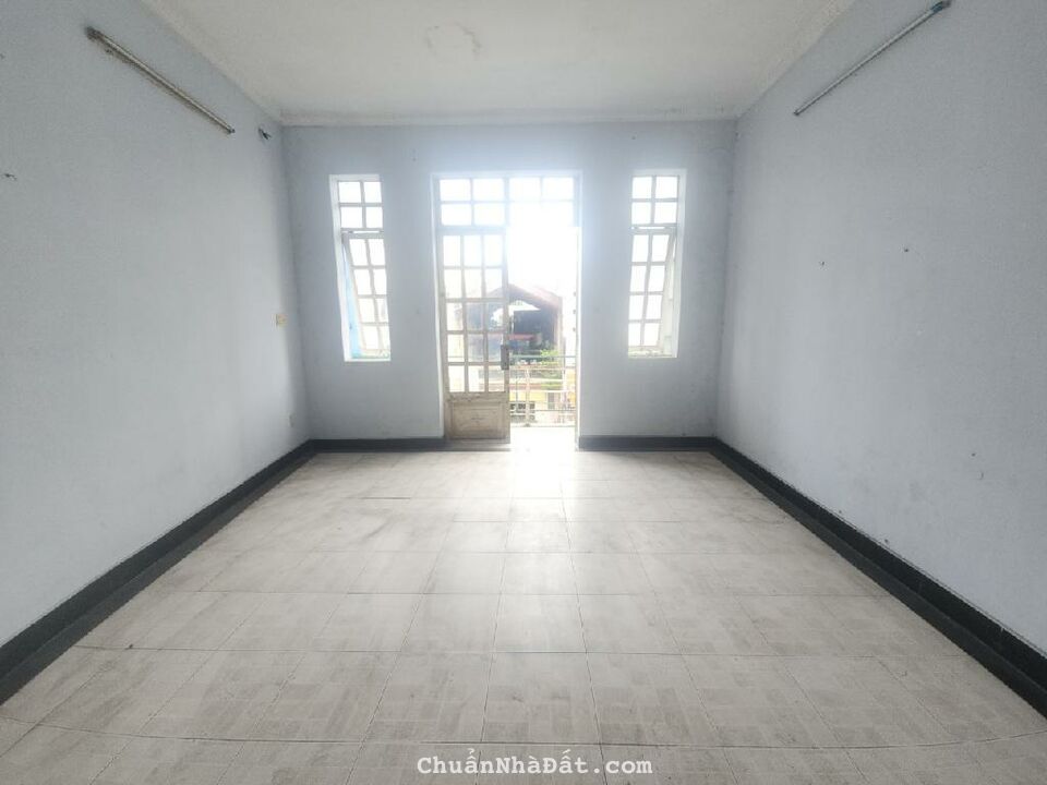 MẶT TIỀN KD HOÀNG VĂN THỤ, PHÚ NHUẬN, 99M2 CỰC CHUẨN, NỘI THẤT TẶNG, GIẢM 960TR CHỈ 22.9T TL