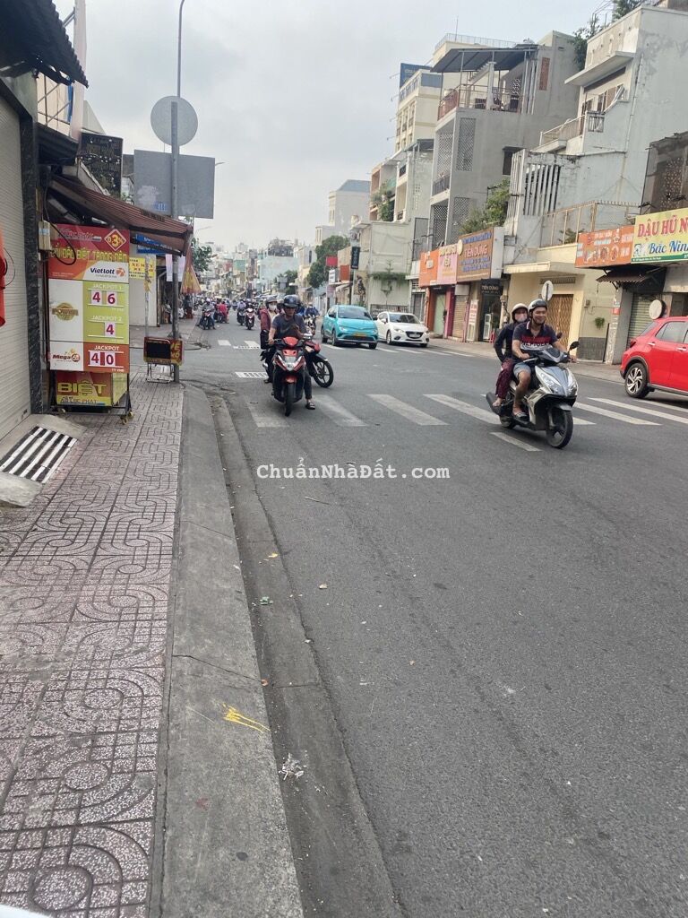 MTKD NGUYỄN KIỆM, PHÚ NHUẬN, 111M2 CŨ TIỆN XÂY MỚI. GIẢM 350TR CHỈ CÒN 12.9T TL 