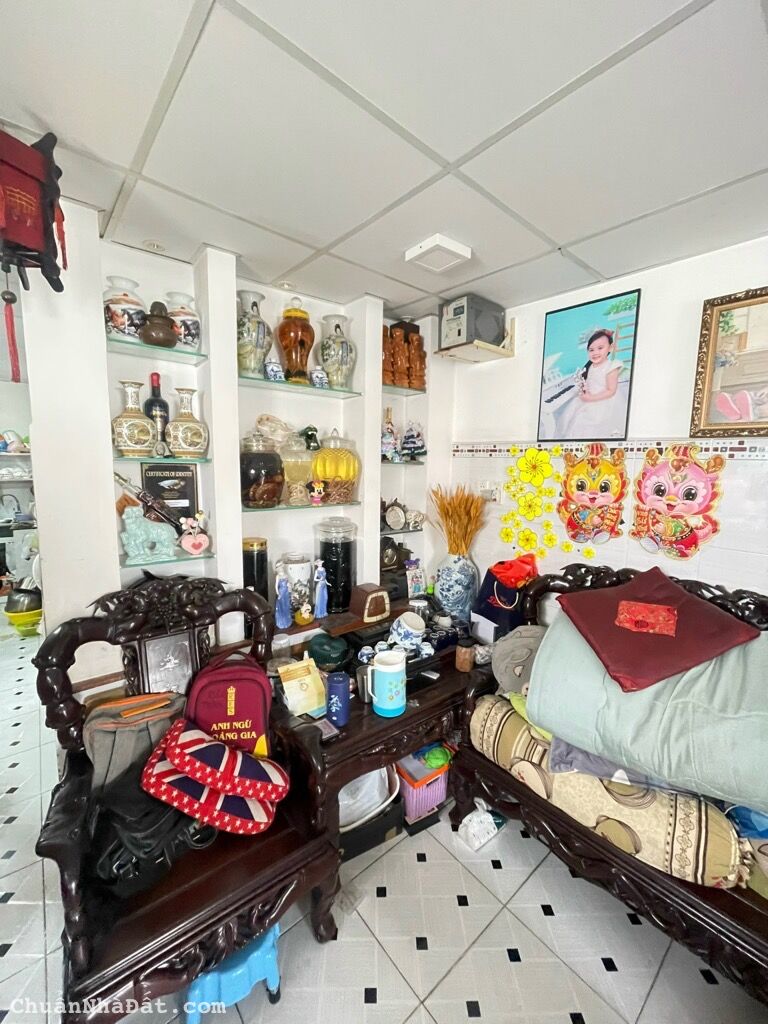 SÁT AEON MALL, HẺM XE HƠI ĐỖ NHUẬN, 40M2 ĐẸP, MỚI Ở NGAY. GIẢM 400TR CHỈ 2.6T TL SÁT AEON MALL, HẺM XE HƠI ĐỖ NHUẬN, 40M2 ĐẸP, MỚI Ở NGAY. GIẢM 400TR CHỈ 2.6T TL