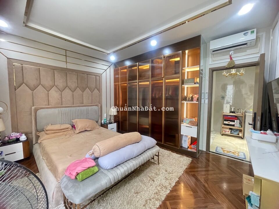 HẺM XE HƠI TRUNG TÂM PHÚ NHUẬN, NGANG 7M CỰC ĐẸP, MỘT ĐỜI CHỦ. GIẢM 2.5 TỶ, CHỈ 11.5T