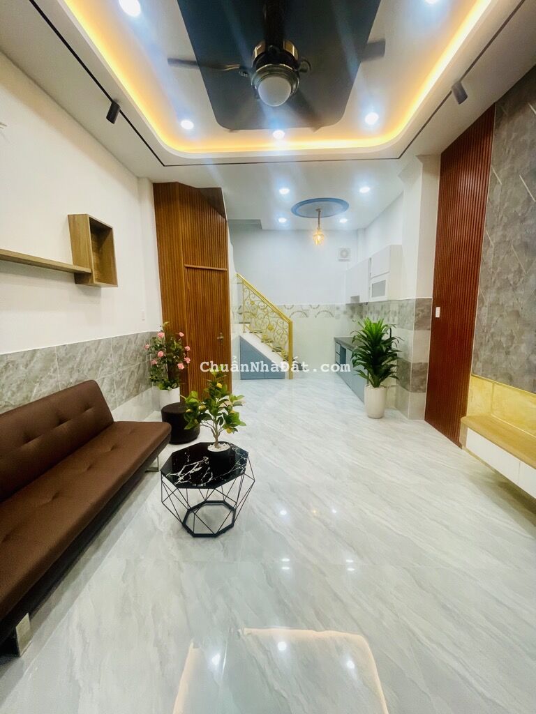 NGAY AEON MALL, HOA BẰNG, TÂN PHÚ, 32M2 MỚI ĐẸP Ở NGAY. GIẢM 550TR CHỈ 3.5T TL TỐT