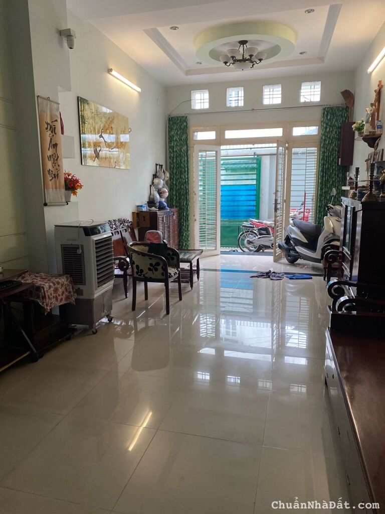 SIÊU PHẨM HXH HOÀNG HOA THÁM, BÌNH THẠNH, 90M2 CÓ KẾT CẤU TIỆN XÂY. CHỈ CÒN 10T SIÊU PHẨM HXH HOÀNG HOA THÁM, BÌNH THẠNH, 90M2 CÓ KẾT CẤU TIỆN XÂY. CHỈ CÒN 10T