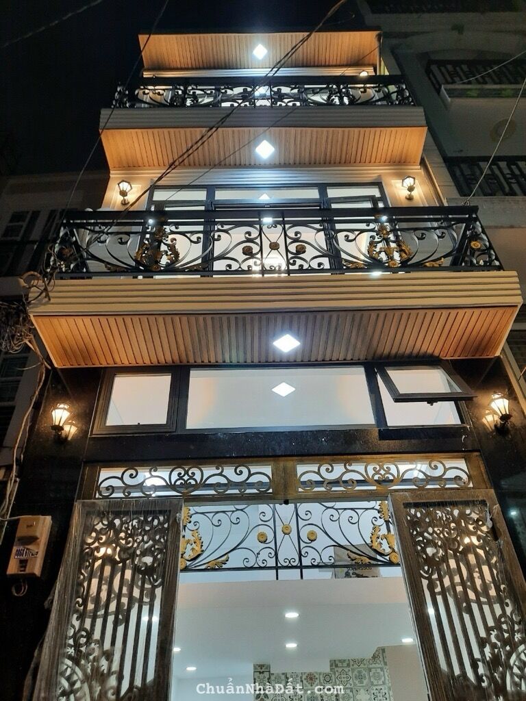 HẺM XE HƠI HOÀNG HOA THÁM, PHÚ NHUẬN, 20M2 SẴN KẾT CẤU Ở NGAY, GIẢM 550TR CHỈ 3.9T