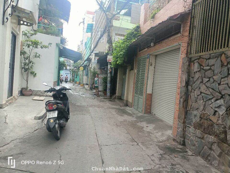 HẺM XE HƠI HUỲNH ĐÌNH HAI, BÌNH THẠNH, 65M2 Ở NGAY, GIẢM SHOCK BÁN NHANH TỪ 15 XUỐNG 13.9T TL. 