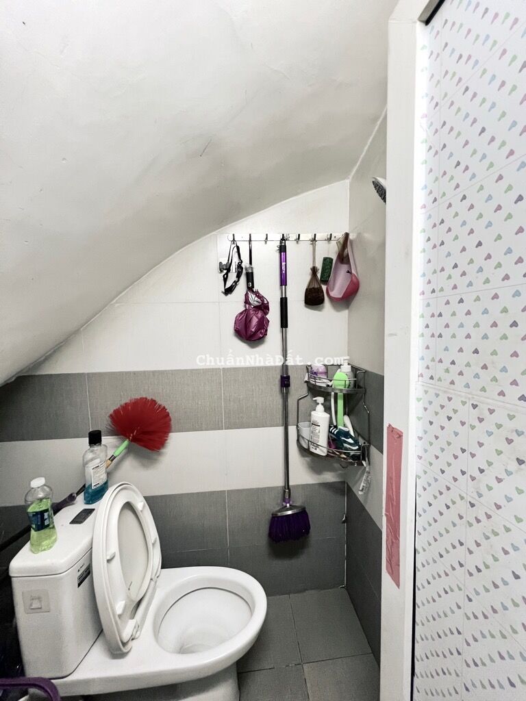 SÁT CẠNH CHỢ PHẠM VĂN HAI, TÂN BÌNH, 40M2 NHÀ MỚI Ở NGAY. GIẢM NGAY 200TR CHỈ 5T TL SÁT CẠNH CHỢ PHẠM VĂN HAI, TÂN BÌNH, 40M2 NHÀ MỚI Ở NGAY. GIẢM NGAY 200TR CHỈ 5T TL