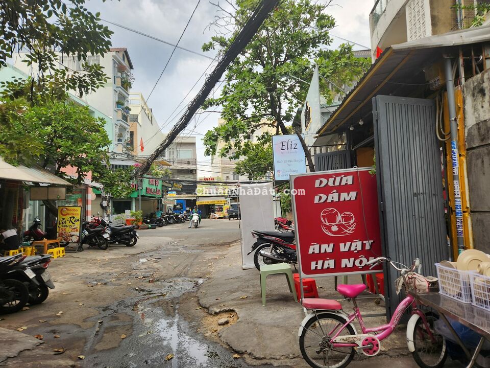 TIỆN ÍCH PEARL PLAZA, NGUYỄN GIA TRÍ D2, BÌNH THẠNH, 96M2 XÂY MỚI LẠI SẼ RẤT ĐẸP CHỈ 11T TL