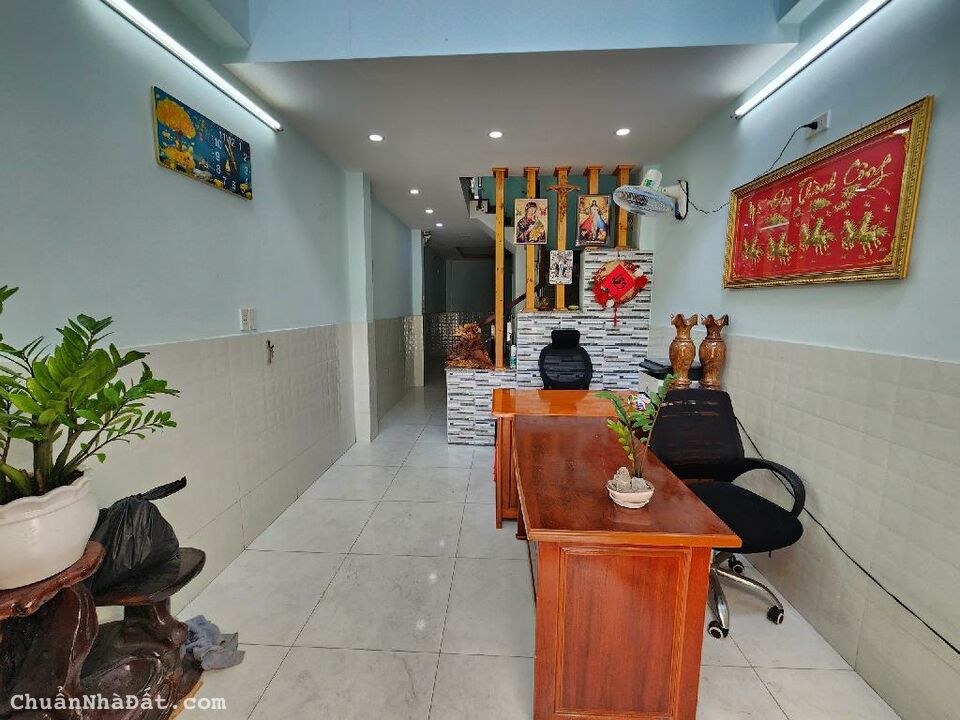 GIÁP QUẬN 1, PHAN ĐÌNH PHÙNG, PHÚ NHUẬN, 38M2 ĐÚC 5 TẦNG BTCT, GIẢM 300TR CHỈ 7T TL