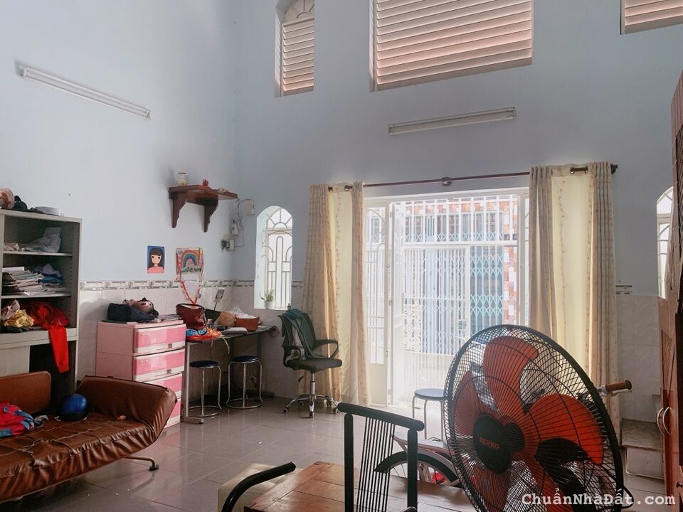 NHÀ KHU PHAN XÍCH LONG SẦM UẤT, PHÚ NHUẬN, 4 TẦNG BTCT Ở NGAY. GIẢM 550TR, CHỈ 6T 