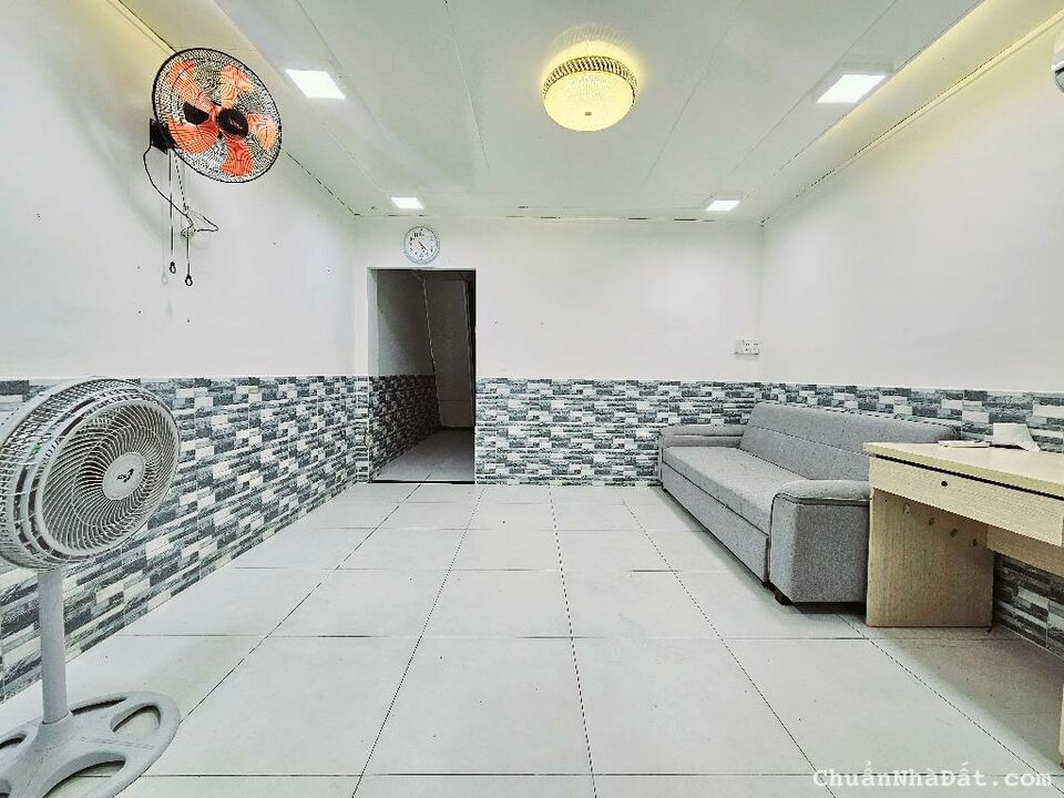 GIÁ RẺ KHU PHAN XÍCH LONG, PHÚ NHUẬN, 40M2 CÓ THỂ Ở NGAY, GIẢM 560TR CHỈ 4.5T GIÁ RẺ KHU PHAN XÍCH LONG, PHÚ NHUẬN, 40M2 CÓ THỂ Ở NGAY, GIẢM 560TR CHỈ 4.5T