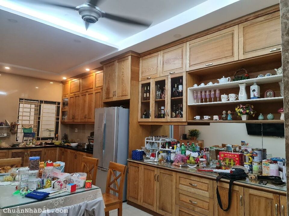 ĐỊNH CƯ NÊN BÁN NHANH, SÁT SÂN BAY, HẺM XE HƠI ĐÀO DUY ANH. PHÚ NHUẬN. 105M2 SẴN KẾT CẤU, CHỈ 21.8T