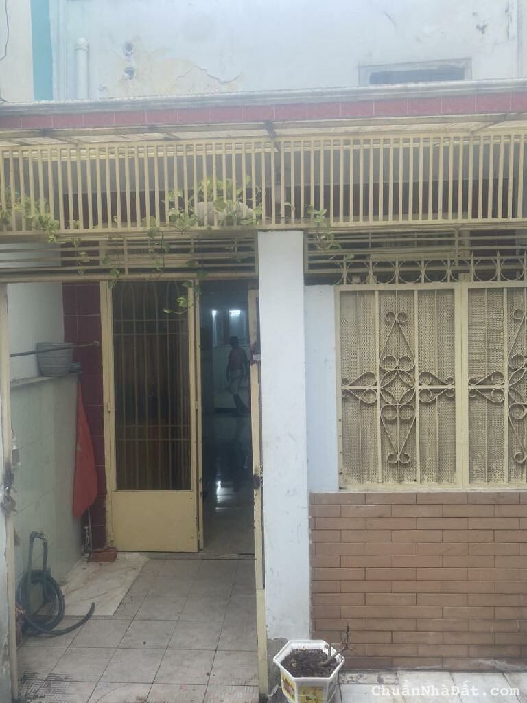 NGAY AEON MALL, HẺM XE HƠI TÂN SƠN NHÌ, TÂN PHÚ, 60M2 NGANG HIẾM CÓ. GIẢM 550TR CHỈ 4.5T TL TỐT