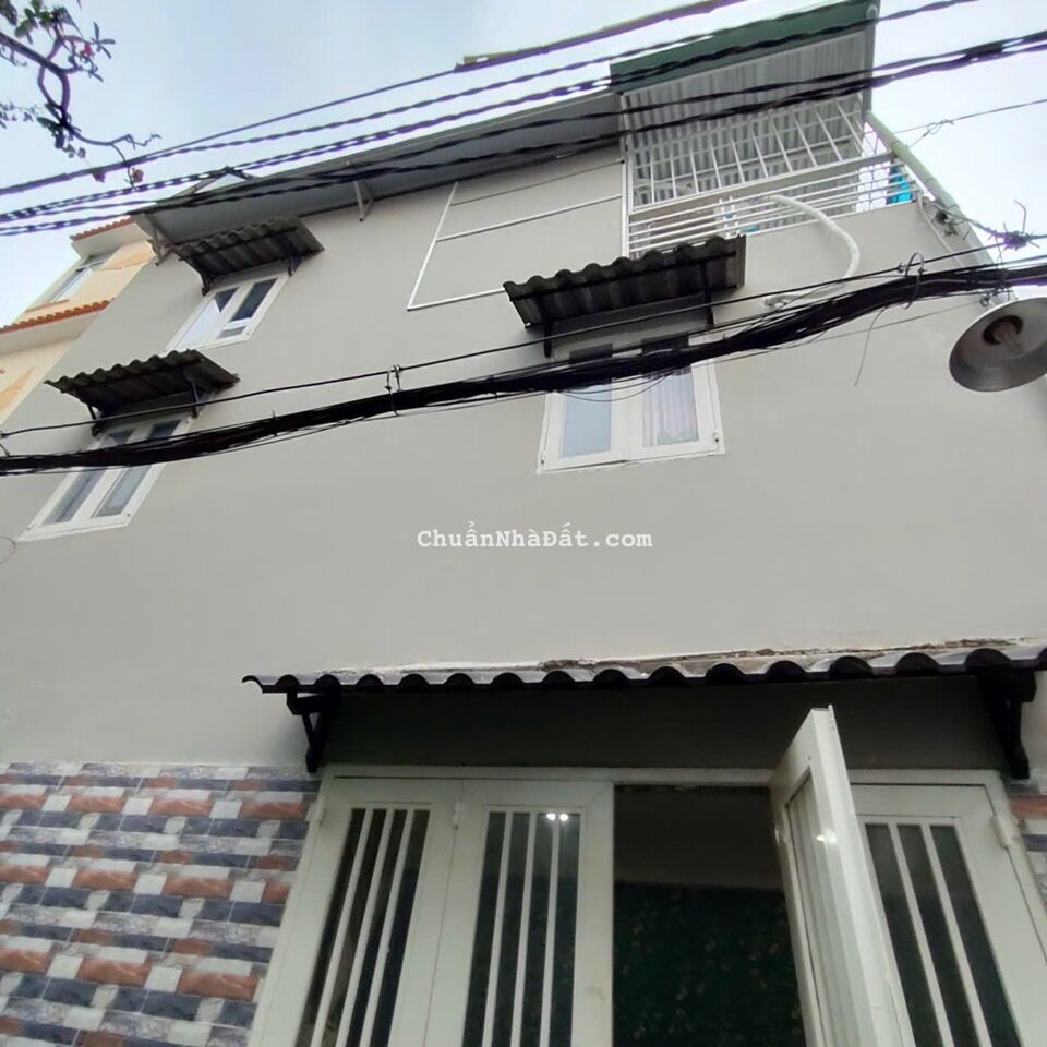 NHÀ GIÁ RẺ THÍCH QUẢNG ĐỨC, PHÚ NHUẬN, 2 TẦNG TIỆN CẢI TẠO. GIẢM 200TR CHỈ CÒN 2T TL 