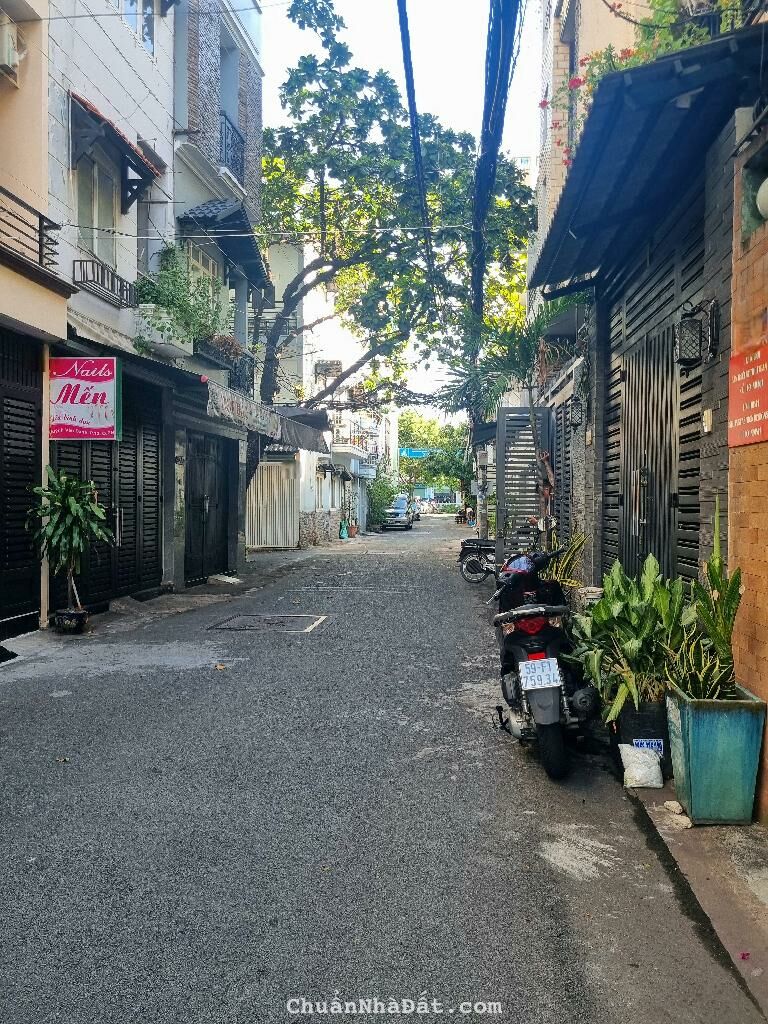  HẺM XE HƠI HUỲNH VĂN BÁNH, PHÚ NHUẬN, 3 TẦNG PHÙ HỢP XÂY MỚI. GIẢM 550TR CHỈ 5T TL