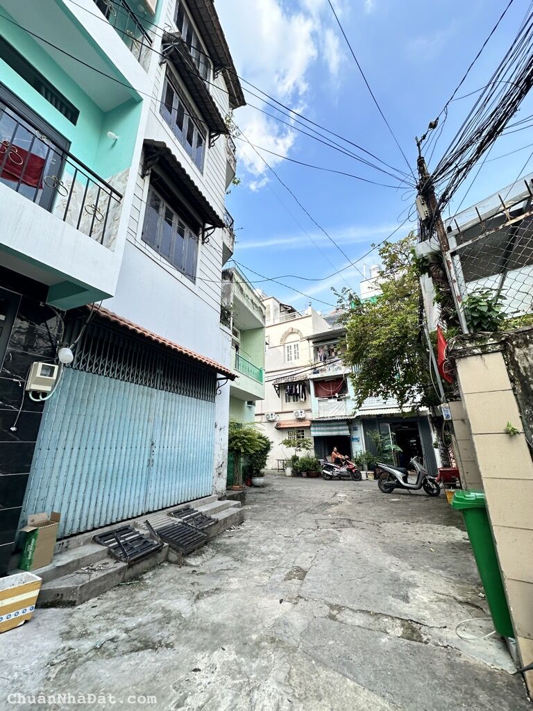 HẺM XE HƠI LÊ TRỰC, BÌNH THẠNH, 127M2 ĐẤT TRỐNG TIỆN XÂY. GIẢM 350TR CHỈ CÒN 12T TL 