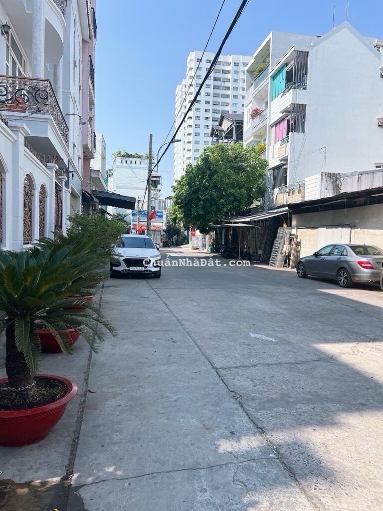 NGAY AEON MALL, HẺM XE HƠI ĐÔ ĐỐC LONG, TÂN PHÚ, 7.3M BỀ NGANG HIẾM CÓ. GIẢM 550TR CHỈ 8.7T TL TỐT