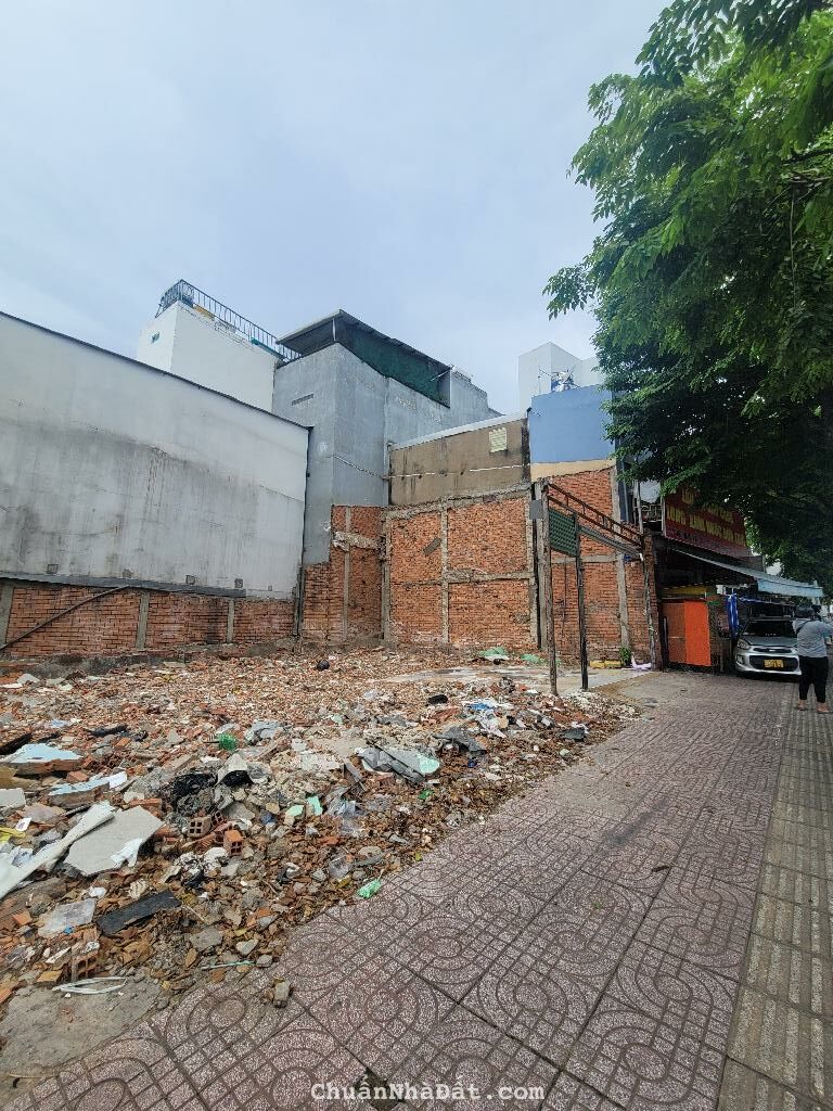 MẶT TIỀN KINH DOANH, PHẠM VĂN ĐỒNG, BÌNH THẠNH, NGANG 10M BỀ THẾ TIỆN XÂY, GIẢM 550TR CHỈ 15T