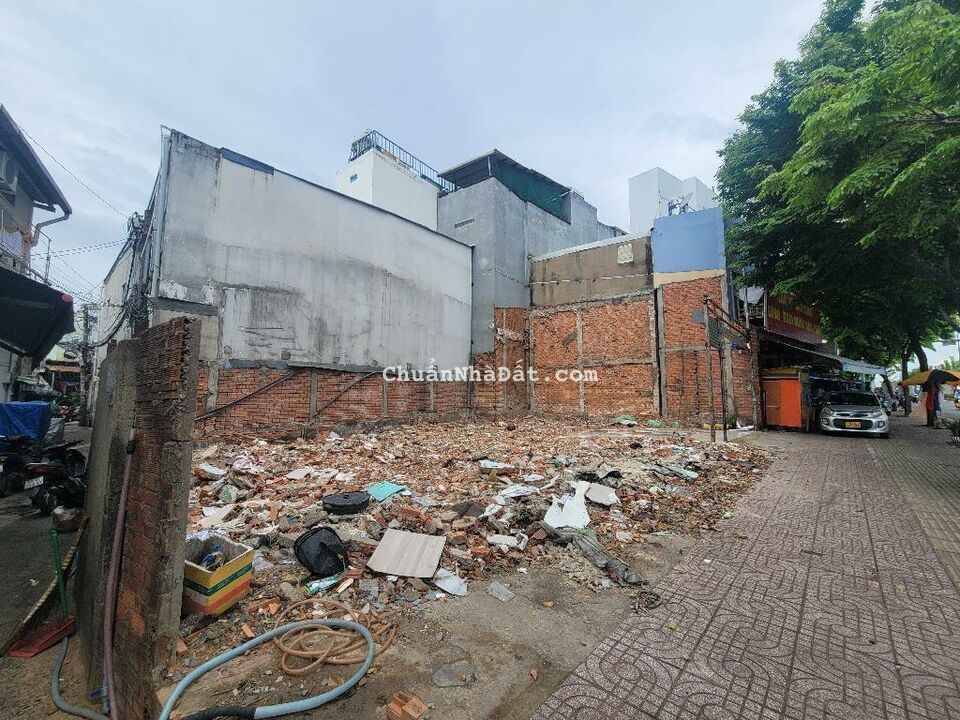 MẶT TIỀN KINH DOANH, PHẠM VĂN ĐỒNG, BÌNH THẠNH, NGANG 10M BỀ THẾ TIỆN XÂY, GIẢM 550TR CHỈ 15T