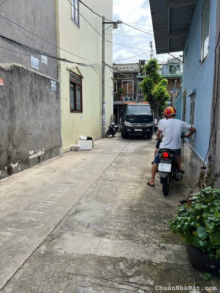 HẺM 4M ĐẸP. HOÀNG BẬT ĐẠT, TÂN BÌNH, 48M2 ĐẤT TRỐNG TIỆN XÂY. GIẢM 550TR CHỈ CÒN 3.5T TL HẺM 4M ĐẸP. HOÀNG BẬT ĐẠT, TÂN BÌNH, 48M2 ĐẤT TRỐNG TIỆN XÂY. GIẢM 550TR CHỈ CÒN 3.5T TL