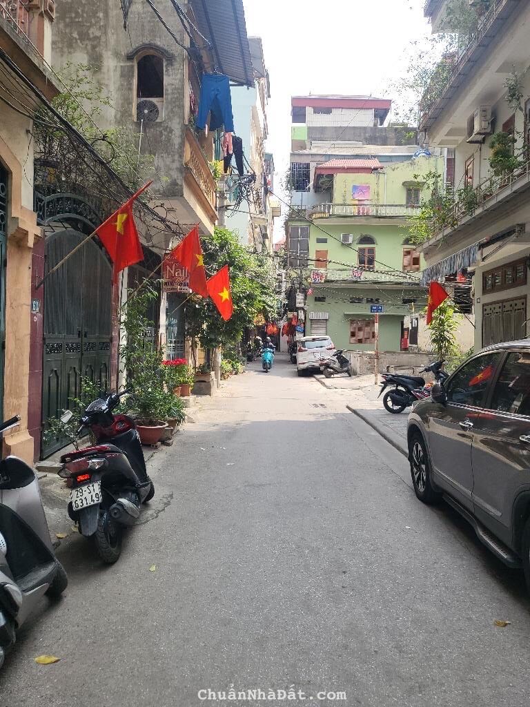 BÁN NHÀ đường HOÀNG MAI - GẦN HỒ-NGÕ Ô TÔ- 3.4 TỶ