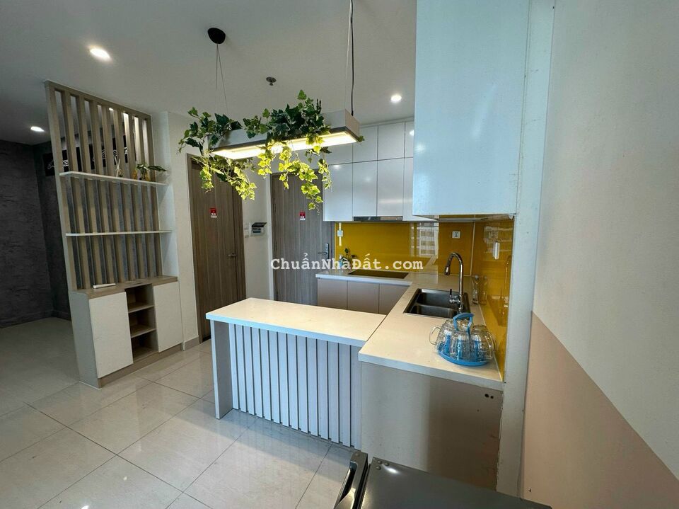 Cho thuê căn hộ 1PN+1 Vinhomes Grand Park Full nội thất view trực diện hồ bơi Đông Nam