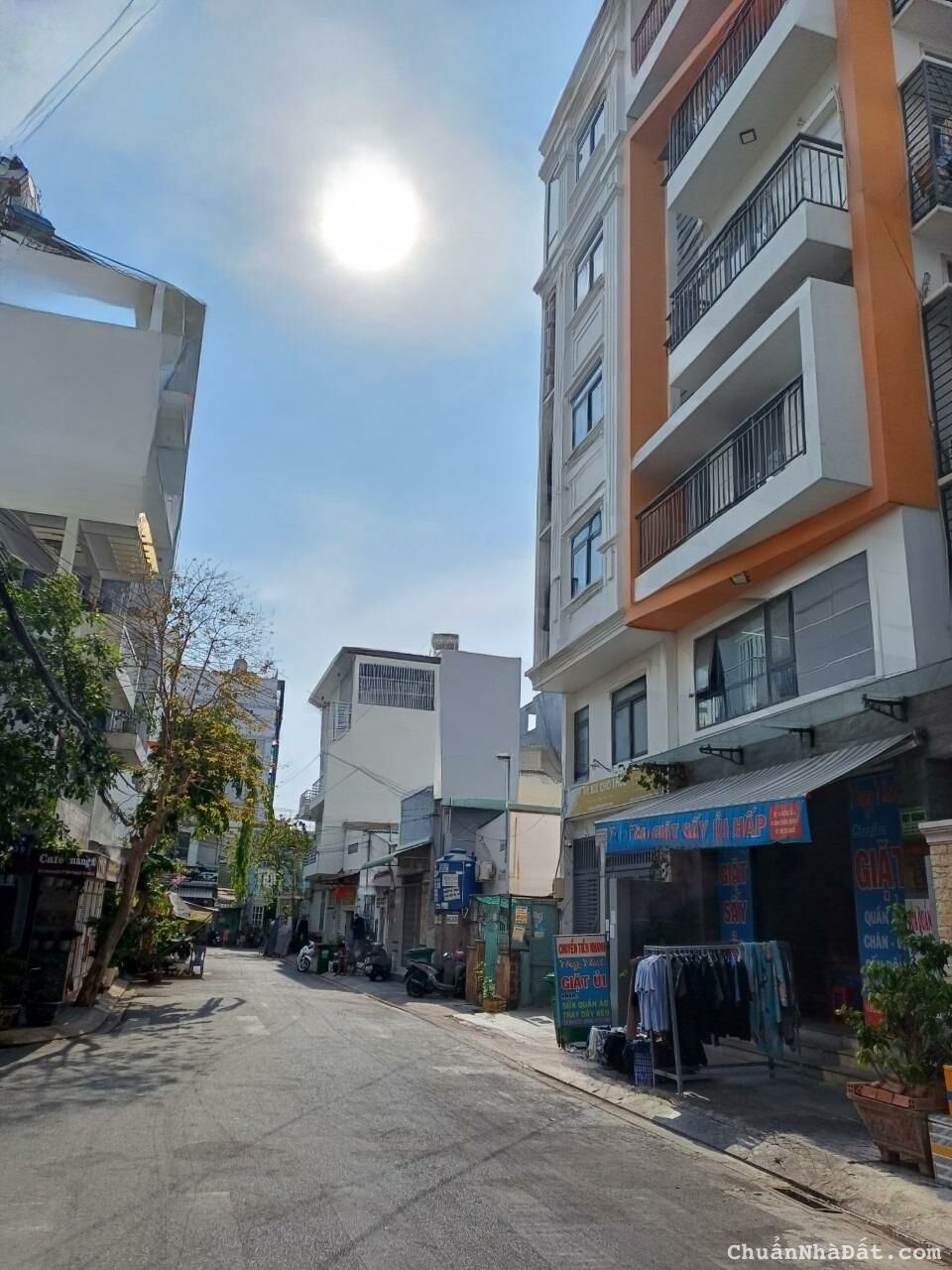 Nhà Ngang 8M mặt tiền đường số, KDC sát chợ Tân Quy 8x18,5m.Giá 20,9Tỷ Nhà Ngang 8M mặt tiền đường số, KDC sát chợ Tân Quy 8x18,5m.Giá 20,9Tỷ