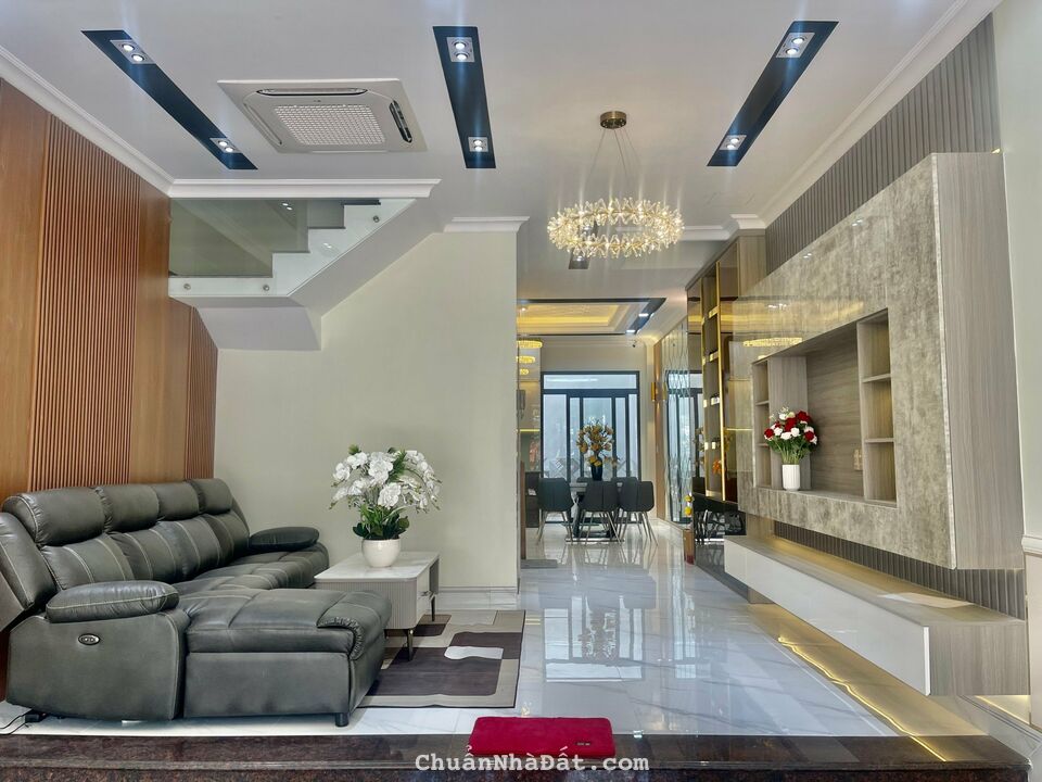 Nhà trong Khu Biệt Thự đường Nguyễn Lương Bằng 5x18 chỉ 16.8 tỷ