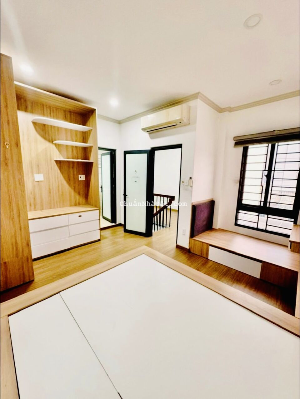 VIP Bán Gấp Nhà Mặt Tiền NGANG 7M_Sát Nguyễn Thị Thập_3 tầng_7x16m