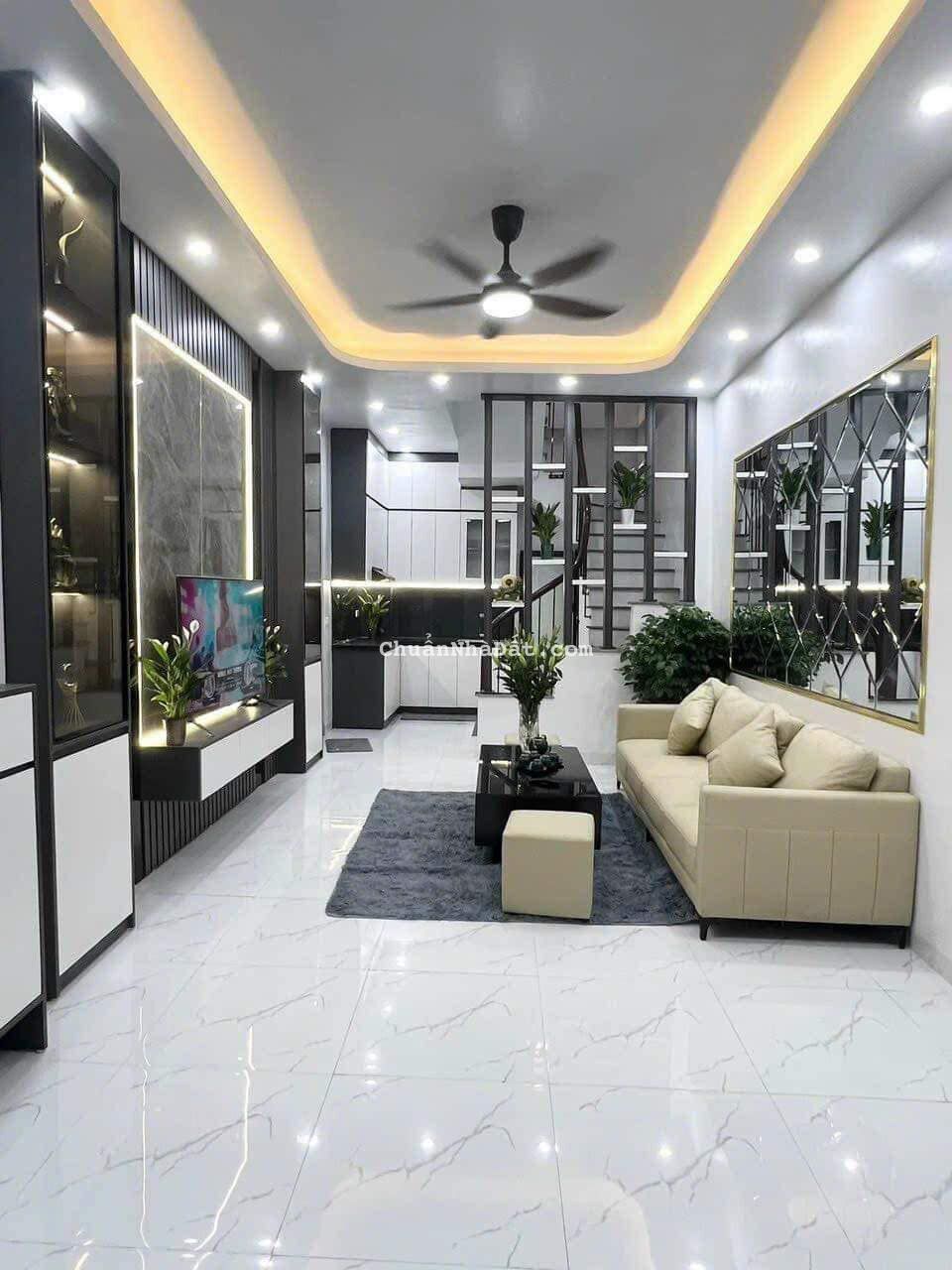 Bán nhà Ngọc Hà, Ba Đình, trước nhà rộng 3m, cách 20m ra mặt phố. Giá 6 tỷ  