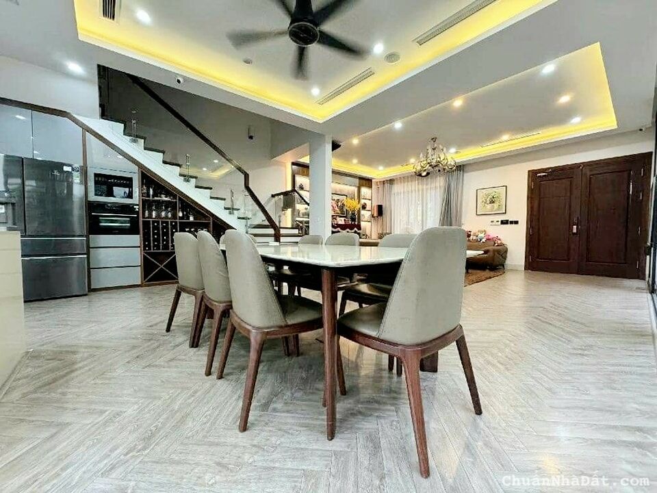 8X20M MẶT TIỀN CAO VĂN LẦU Q6, GẦN CHỢ BÌNH TÂY, GIÁP Q5