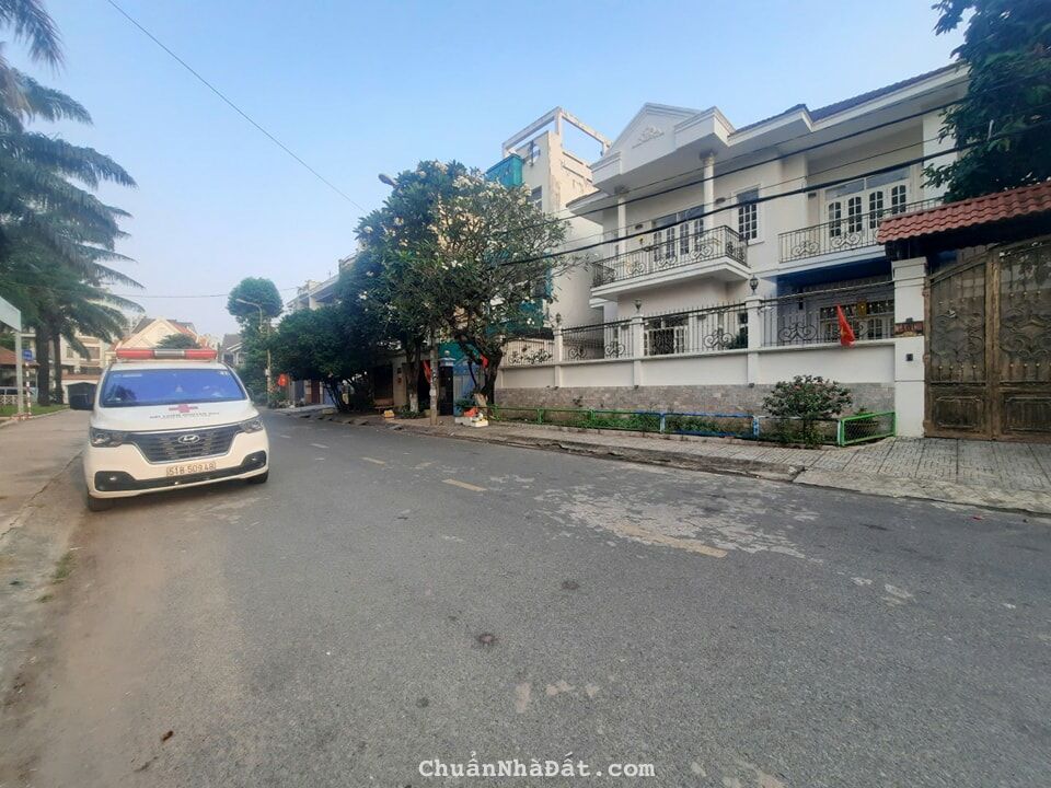 10x19M BIỆT THỰ 4 TẦNG Q6, GẦN KDC BÌNH PHÚ