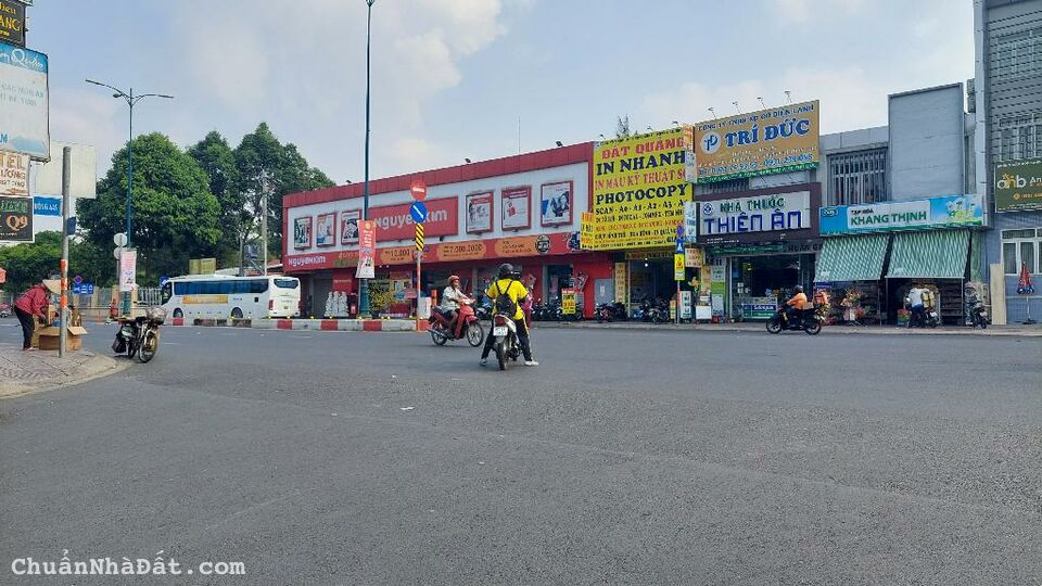 💥NHÀ MẶT TIỀN 4 TẦNG NGAY NGÃ 3 LÊ VĂN VIỆT - ĐƯỜNG 449 – 72M2 (4X18), 4PN, TĂNG NHƠN PHÚ A 💥NHÀ MẶT TIỀN 4 TẦNG NGAY NGÃ 3 LÊ VĂN VIỆT - ĐƯỜNG 449 – 72M2 (4X18), 4PN, TĂNG NHƠN PHÚ A