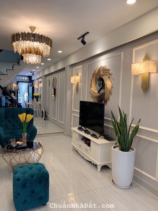 Bán nhà mặt tiền khu Bình Phú, P11, Q6, 80m², 4 tầng, giá 10,9 tỷ (tl)