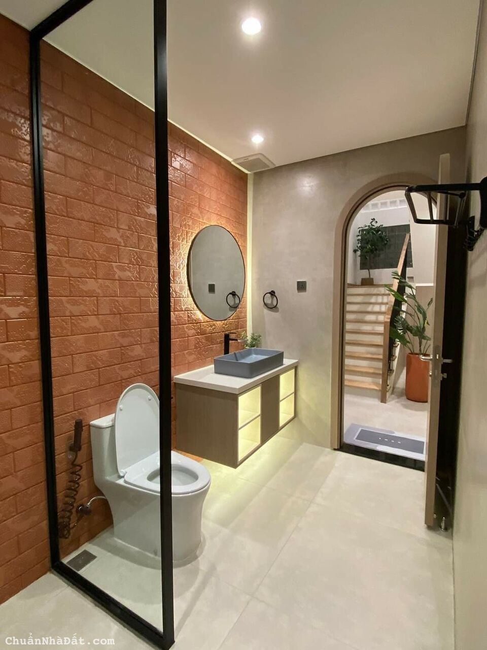 Biệt thự mái ngói 7x20m mặt tiền ngay Bành Văn Trân (có hẻm hông 3m) Biệt thự mái ngói 7x20m mặt tiền ngay Bành Văn Trân (có hẻm hông 3m)