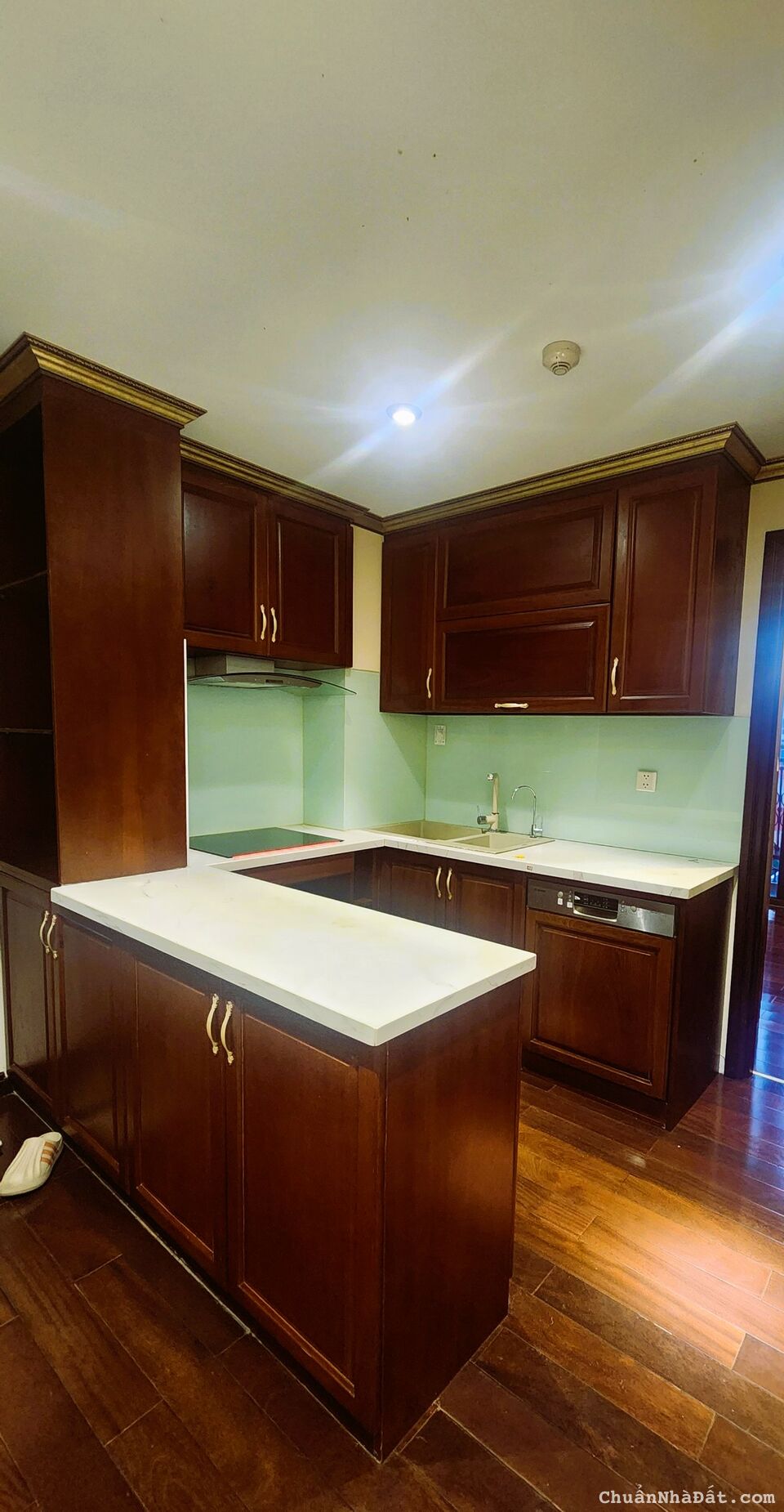 Bán căn hộ 87m2 HC Golden City Long Biên