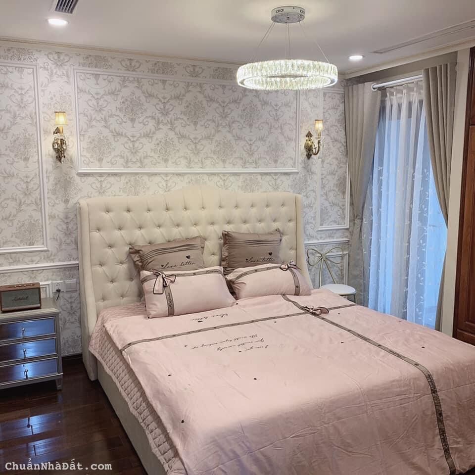 Bán căn hộ 120m2 HC Golden City Long Biên