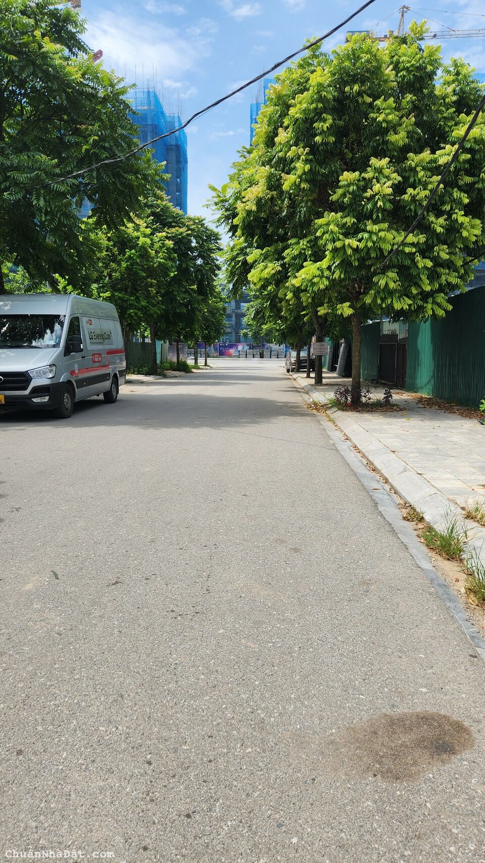 Bán 65m2 đất Ngọc Thụy đối diện Khai Sơn City 6.9 tỷ.