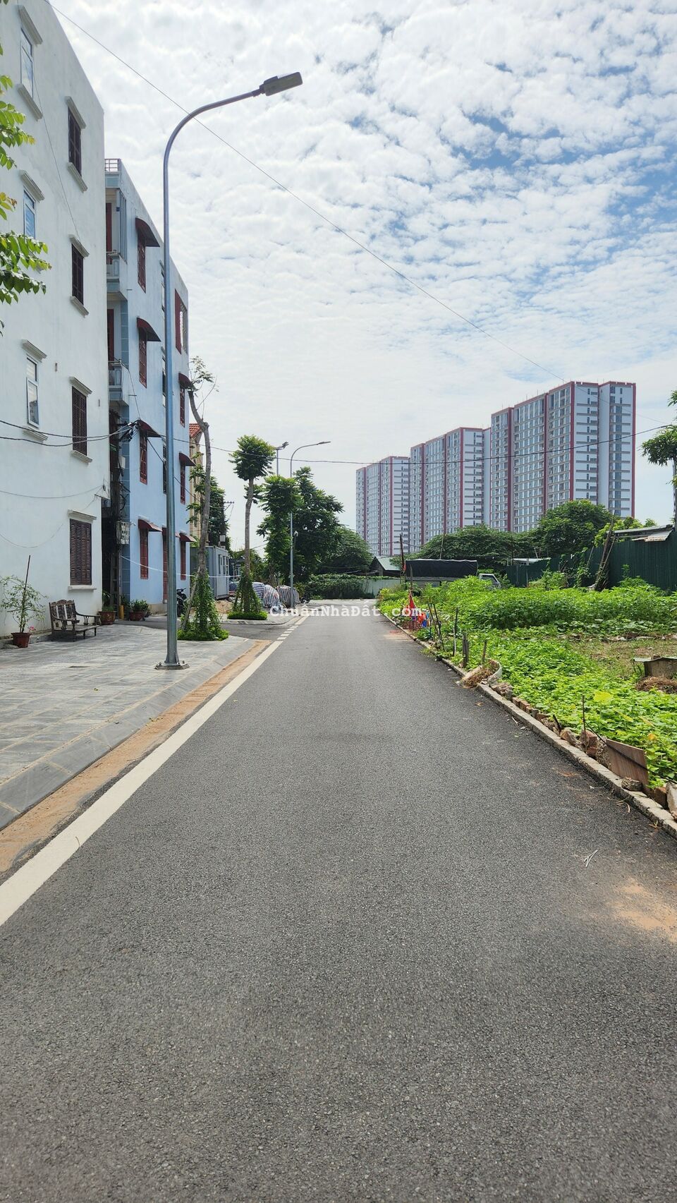 Bán 65m2 đất Ngọc Thụy đối diện Khai Sơn City 6.9 tỷ.