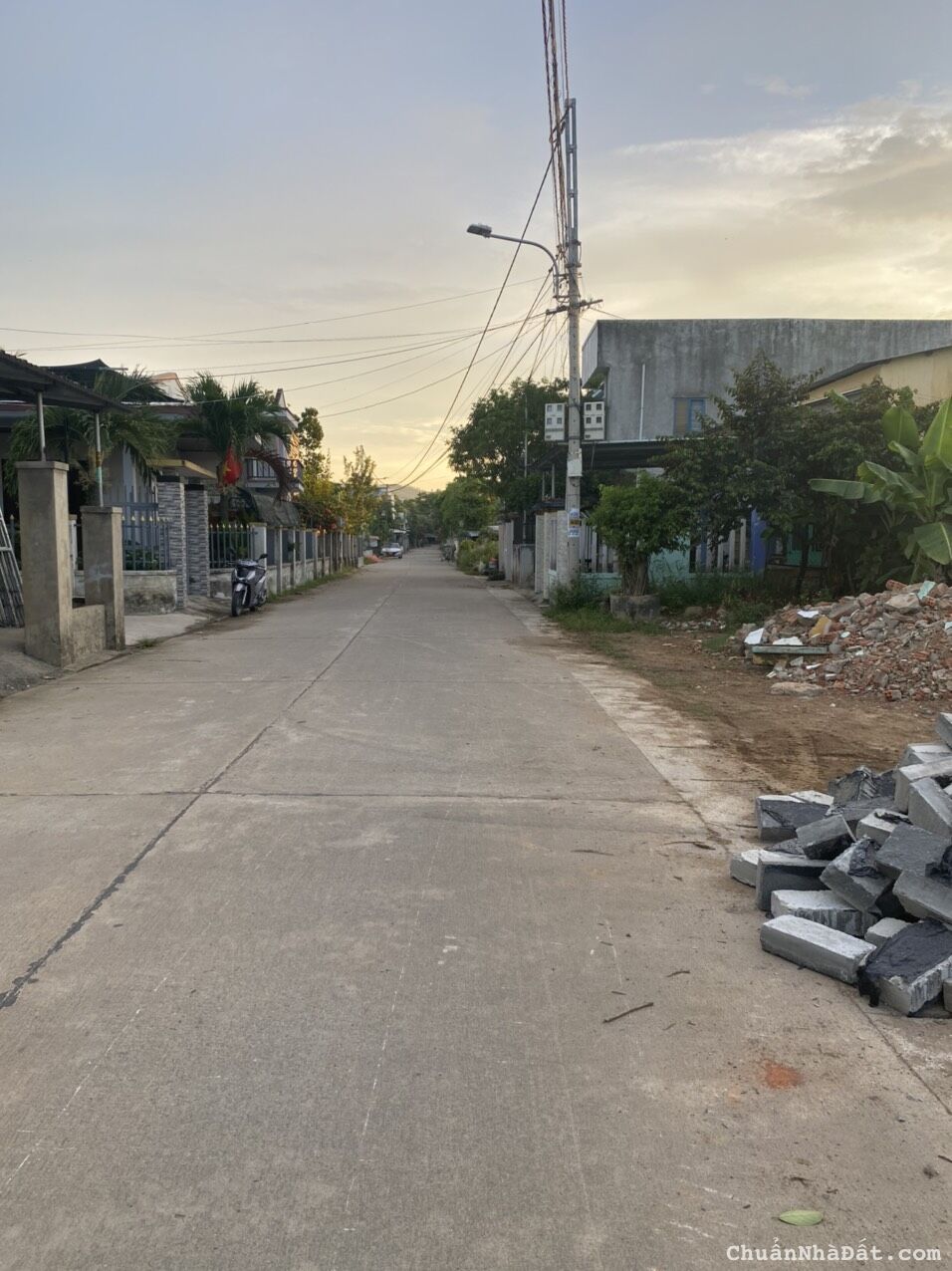 Cần bán lô đất vườn 2000m2 thôn phú túc,xã hoà phú,huyện hoà vang,đà nẵng,giá bán 4,5 tỷ