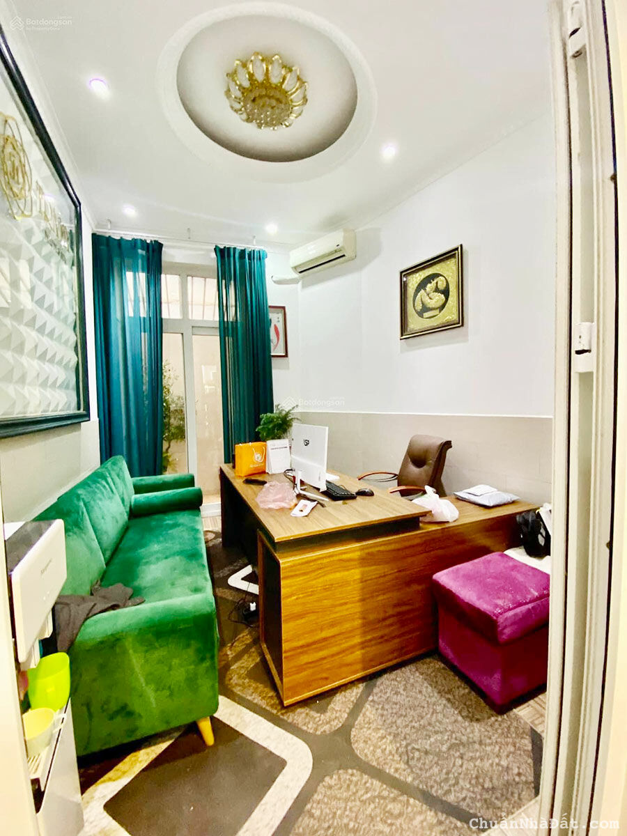 HIẾM-NHÀ MẶT PHỐ YÊN PHỤ VỊ TRÍ VÀNG, THANG MÁY, NỘI THẤT XỊN, KINH DOANH ĐỈNH 52m2x5T 23,5 TỶ