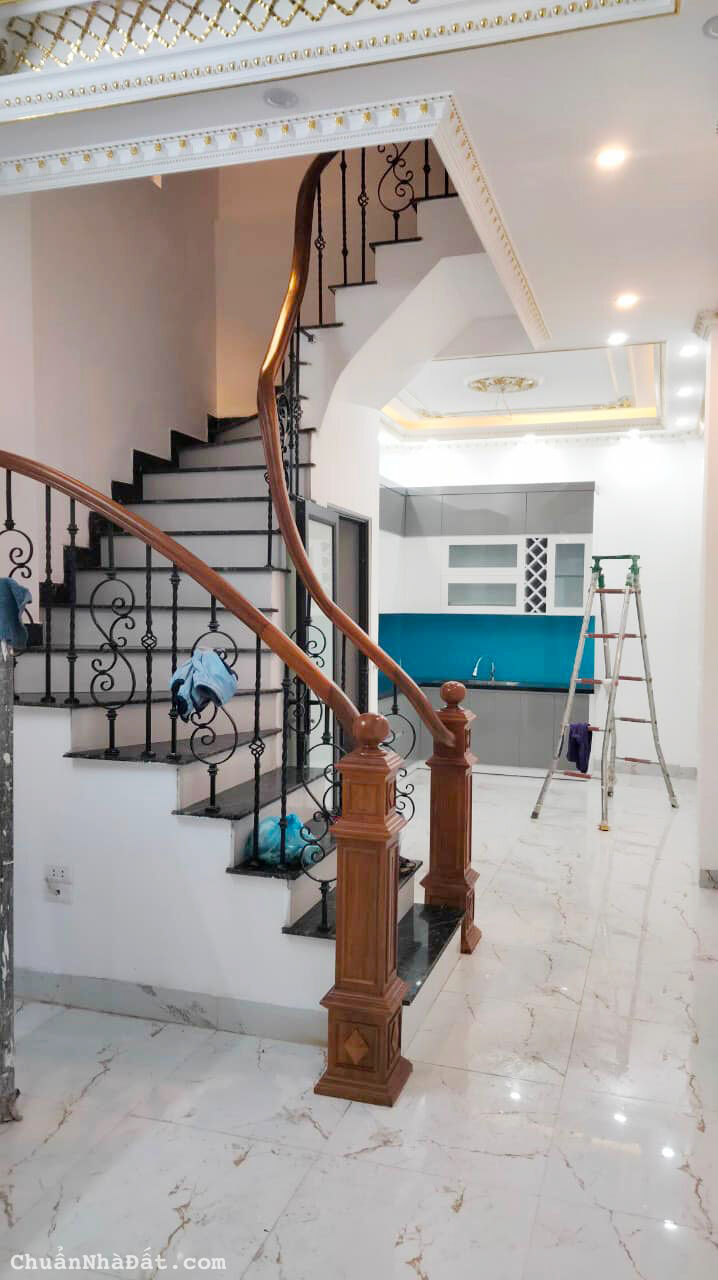 NHÀ VĂN HƯƠNG, ĐỐNG ĐA CĂN GÓC, NGÕ RỘNG 3M Ở, CHO THUÊ 6PN DT 42m2 5,8 TỶ NHÀ VĂN HƯƠNG, ĐỐNG ĐA CĂN GÓC, NGÕ RỘNG 3M Ở, CHO THUÊ 6PN DT 42m2 5,8 TỶ