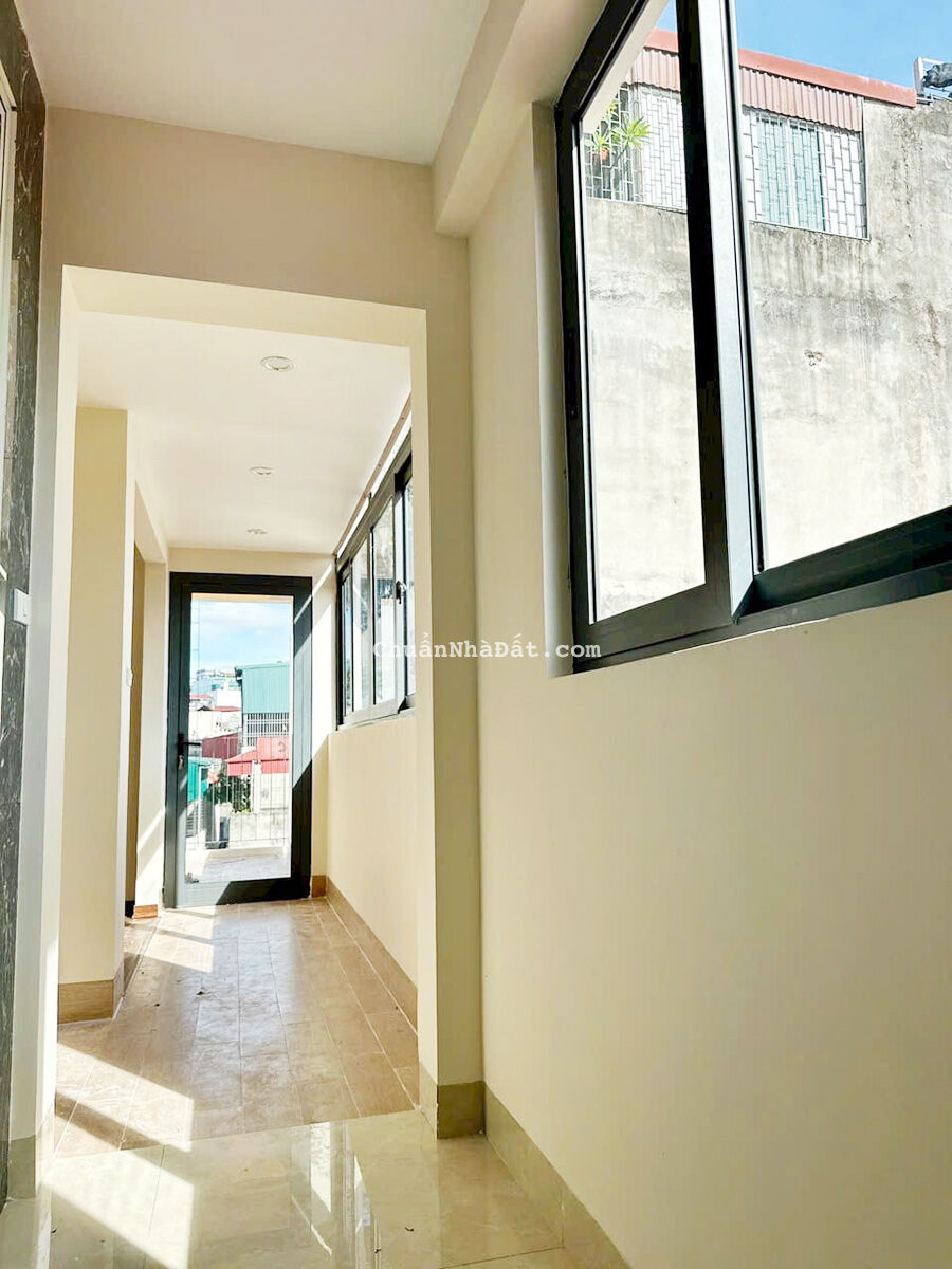 HIẾM-NHÀ LA THÀNH LÔ GÓC 2 MẶT THOÁNG,THANG MÁY,NGÕ NÔNG CÁCH OTO 18M, 45m2x6T 10,58TỶ