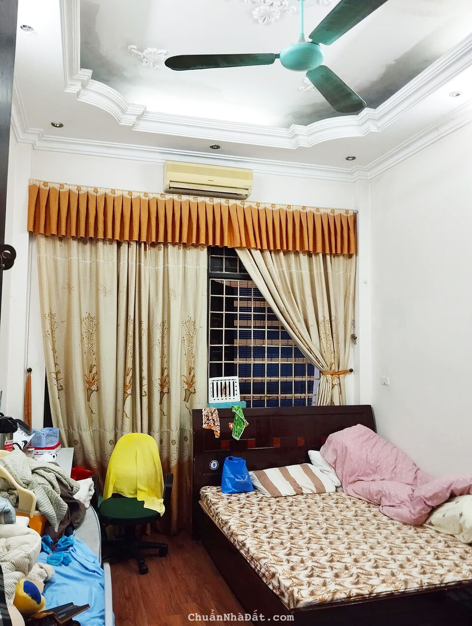 NHÀ ĐỘI CẤN, BA ĐÌNH CÁCH MẶT PHỐ 30M, GẦN NGÃ 3 GIANG VĂN MINH 36m2x4 TẦNG CHỈ 5,8 TỶ