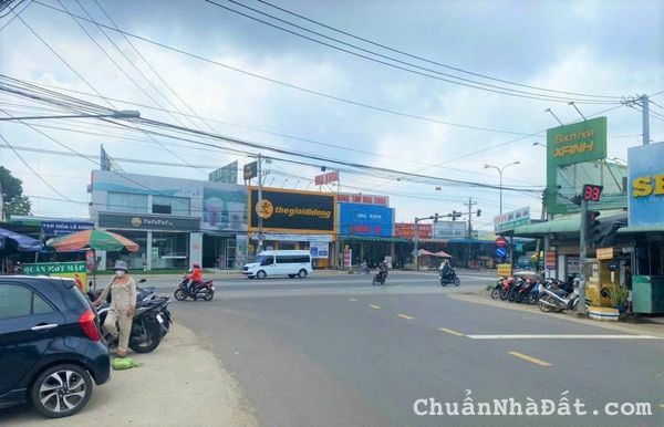 chính chủ kẹt ngân hàng bán gấp 250m2 đất thổ cư ngay chợ, SHR