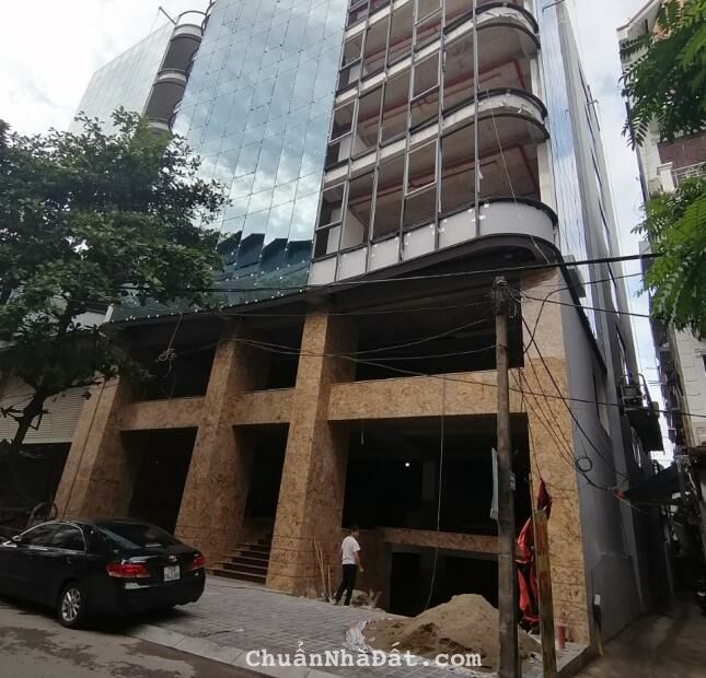 Cho Thuê tòa nhà Văn Phòng VIP 9 tầng Lô Góc mặt phố Hoàng Ngân DT 405m2. Giá 27.000USD/th Cho Thuê tòa nhà Văn Phòng VIP 9 tầng Lô Góc mặt phố Hoàng Ngân DT 405m2. Giá 27.000USD/th