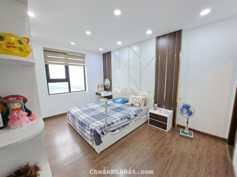 Chung cư Cổ Nhuế Resco, 105m, 3 ngủ full tiện ích, view đẹp chỉ 4.2 tỷ Chung cư Cổ Nhuế Resco, 105m, 3 ngủ full tiện ích, view đẹp chỉ 4.2 tỷ