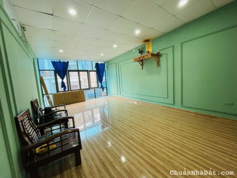 Bán nhà Xuân Đỉnh- Từ Liêm 45m, 3 gác tránh, 3 ngủ siêu thoáng chỉ 5.85 tỷ