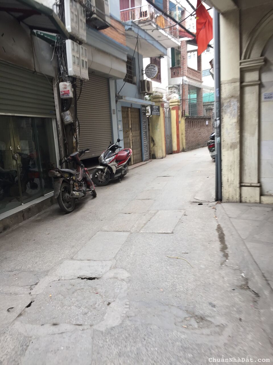 Bán đất Xuân Đỉnh 35m ngang 4.5m, lô góc, 3 thoáng, 3 gác tránh chỉ 4.2 tỷ