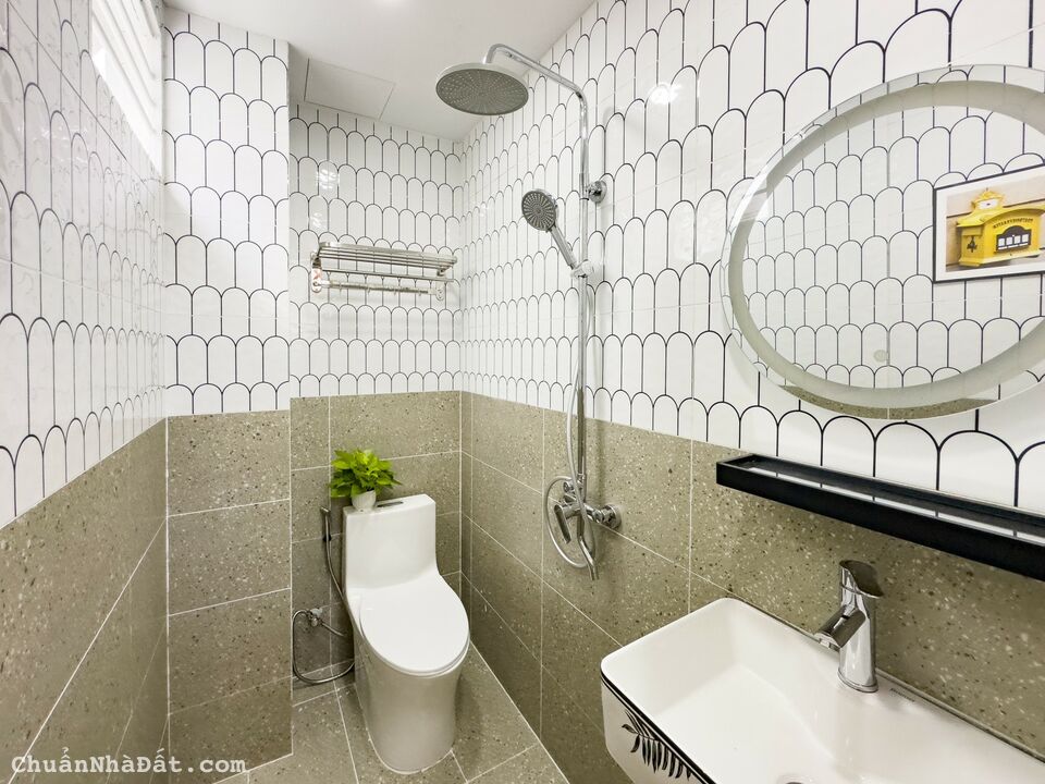 BÁN NHÀ LÊ QUANG ĐỊNH, 3 TẦNG, 3 PN, 31M2(5x6.5), CHỈ 5.75 TỶ! BÁN NHÀ LÊ QUANG ĐỊNH, 3 TẦNG, 3 PN, 31M2(5x6.5), CHỈ 5.75 TỶ!