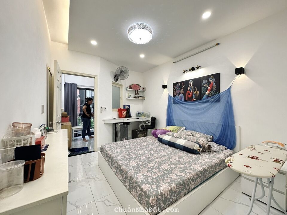 NHÀ ĐẸP 4 TẦNG HXH - P4 PHÚ NHUẬN - Đ. NGUYỄN ĐÌNH CHIỂU - 26M2 - 5.9 TỶ.