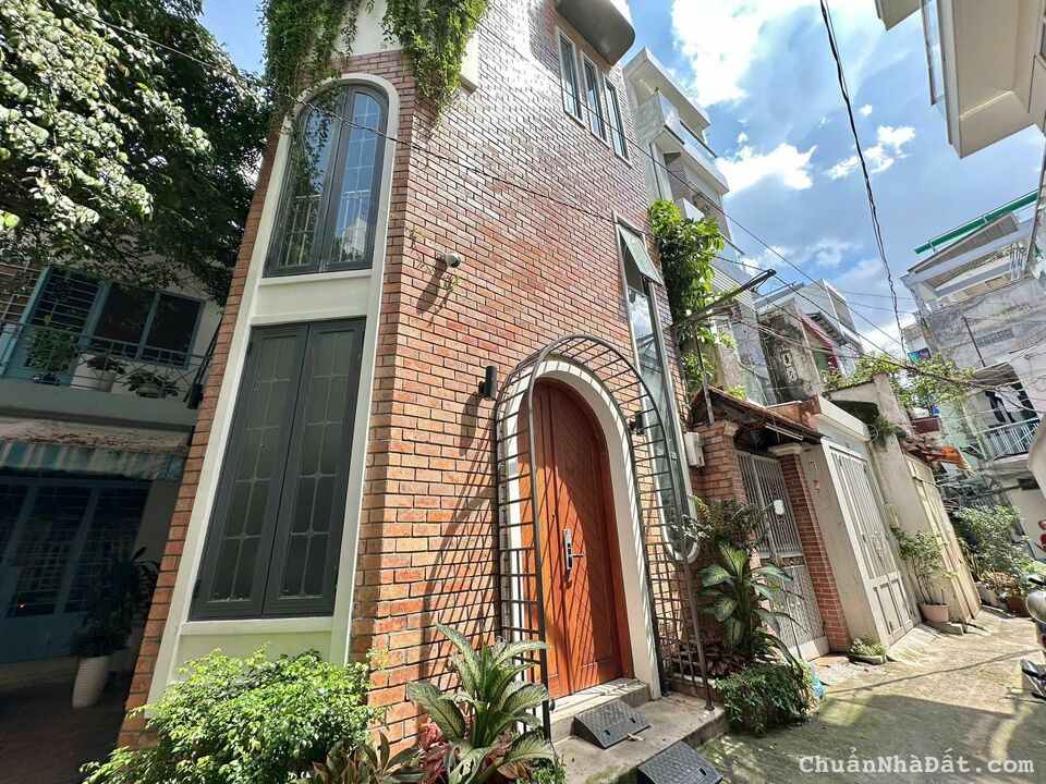 BÁN NHÀ SAU LƯNG UBND BÌNH THẠNH - TRẦN VĂN KỶ - NGANG 5.7M - 5 TẦNG - 38M² - GIÁ 6.8 TỶ